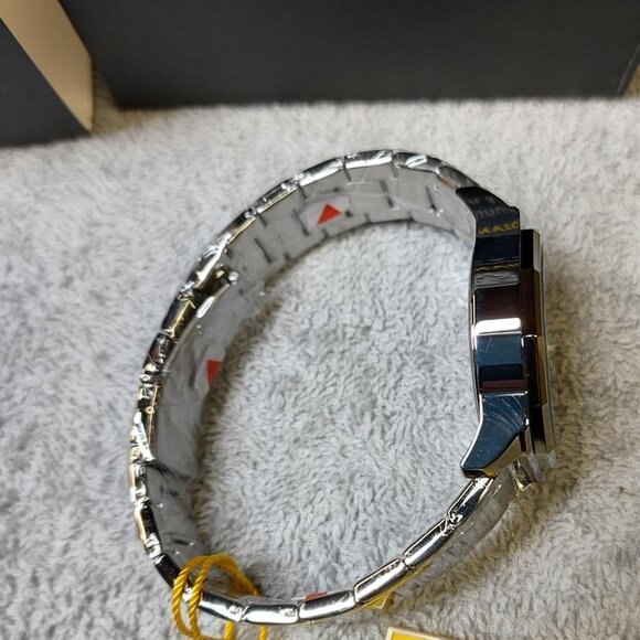 Invicta Speedway Model 48913 with Tiffany Blue Dial - Picture 7 of 7